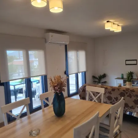 Maria's Family House 1 Ελαφόνησος