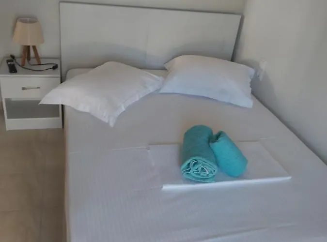 Maria's Family House 1 *