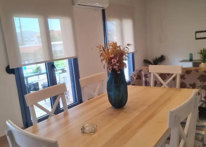 Maria's Family House 1