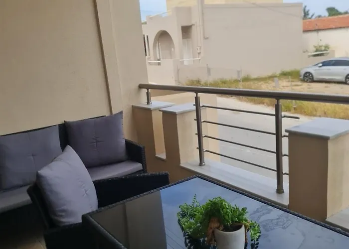 Maria's Family House 1 * Elafóniszosz